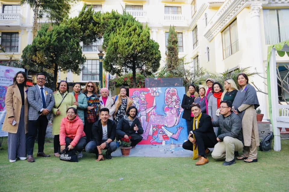 Fund raising with art program